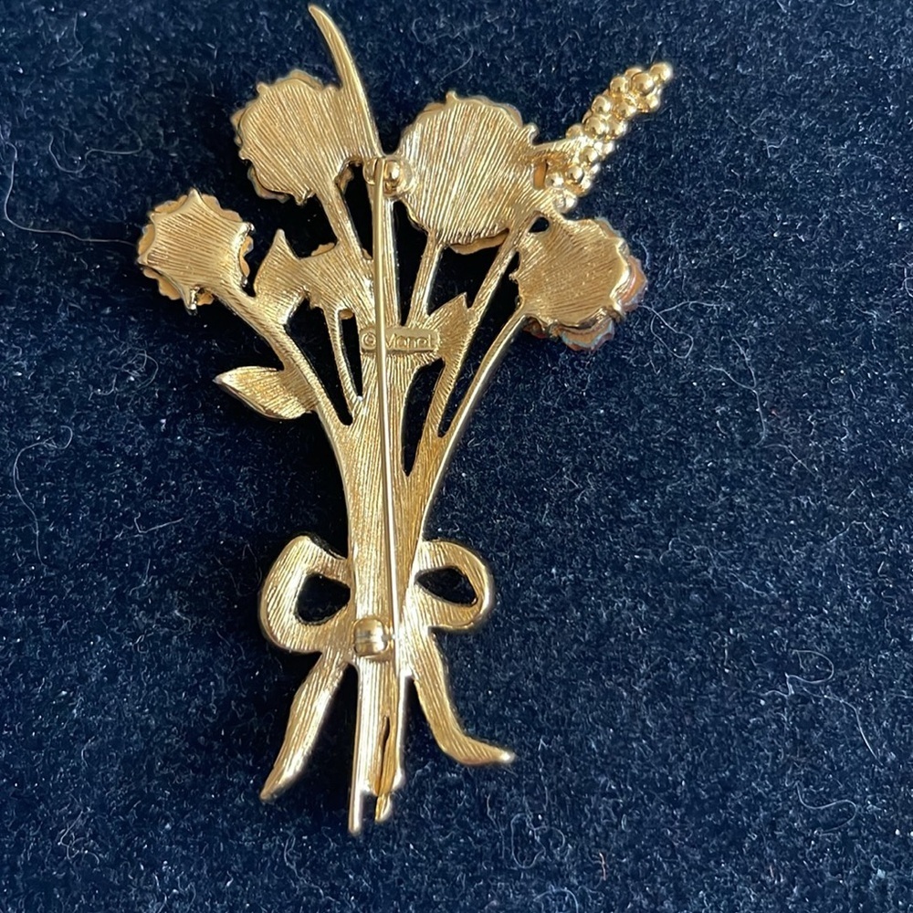 Monet Signed Vintage Lucite Acrylic Flowers Bouquet Brooch. MA - Picture 4 of 5